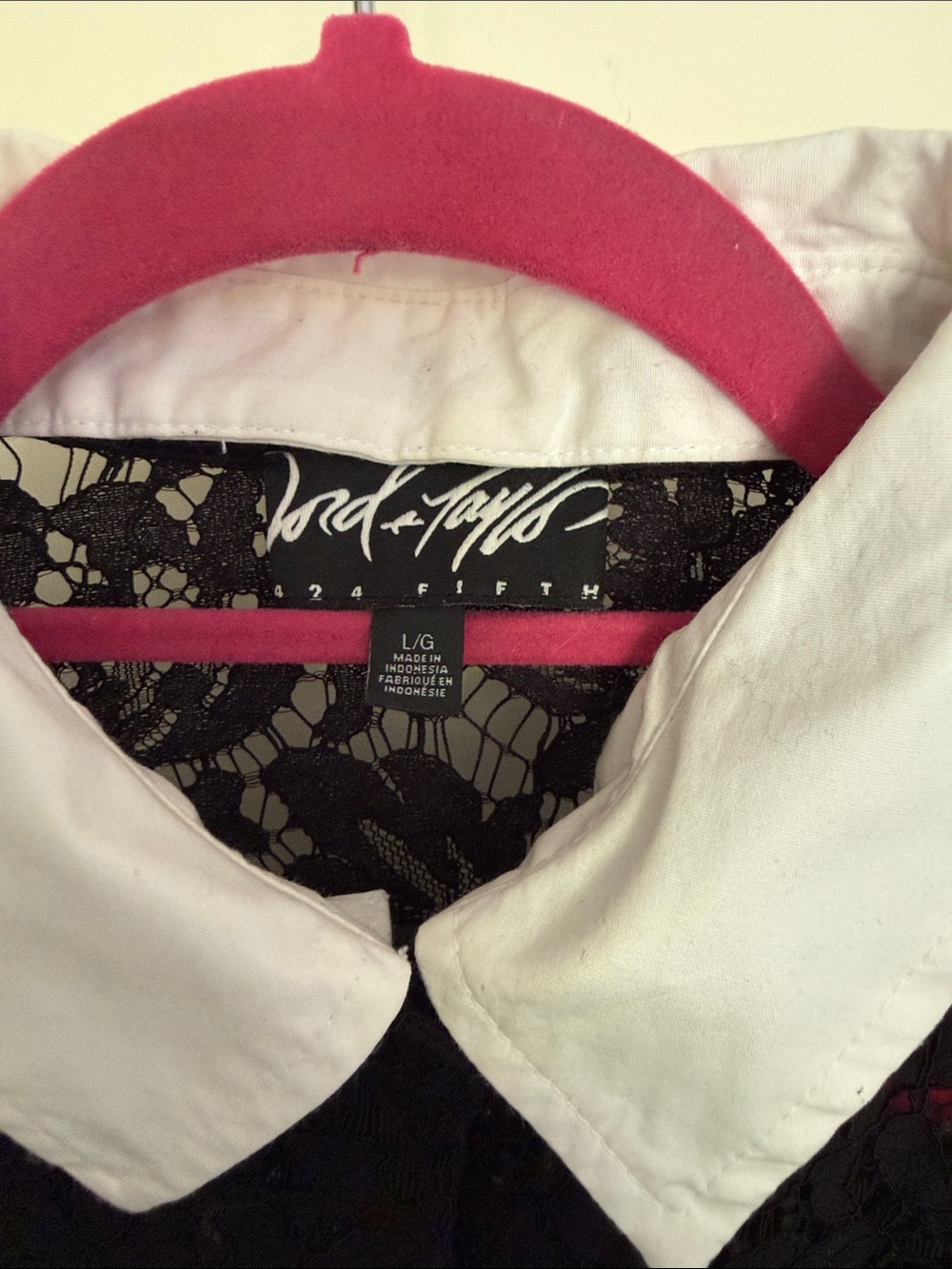Lord and Taylor Black Floral Lace Button-Up Blouse with White Collar - Picture 5 of 7
